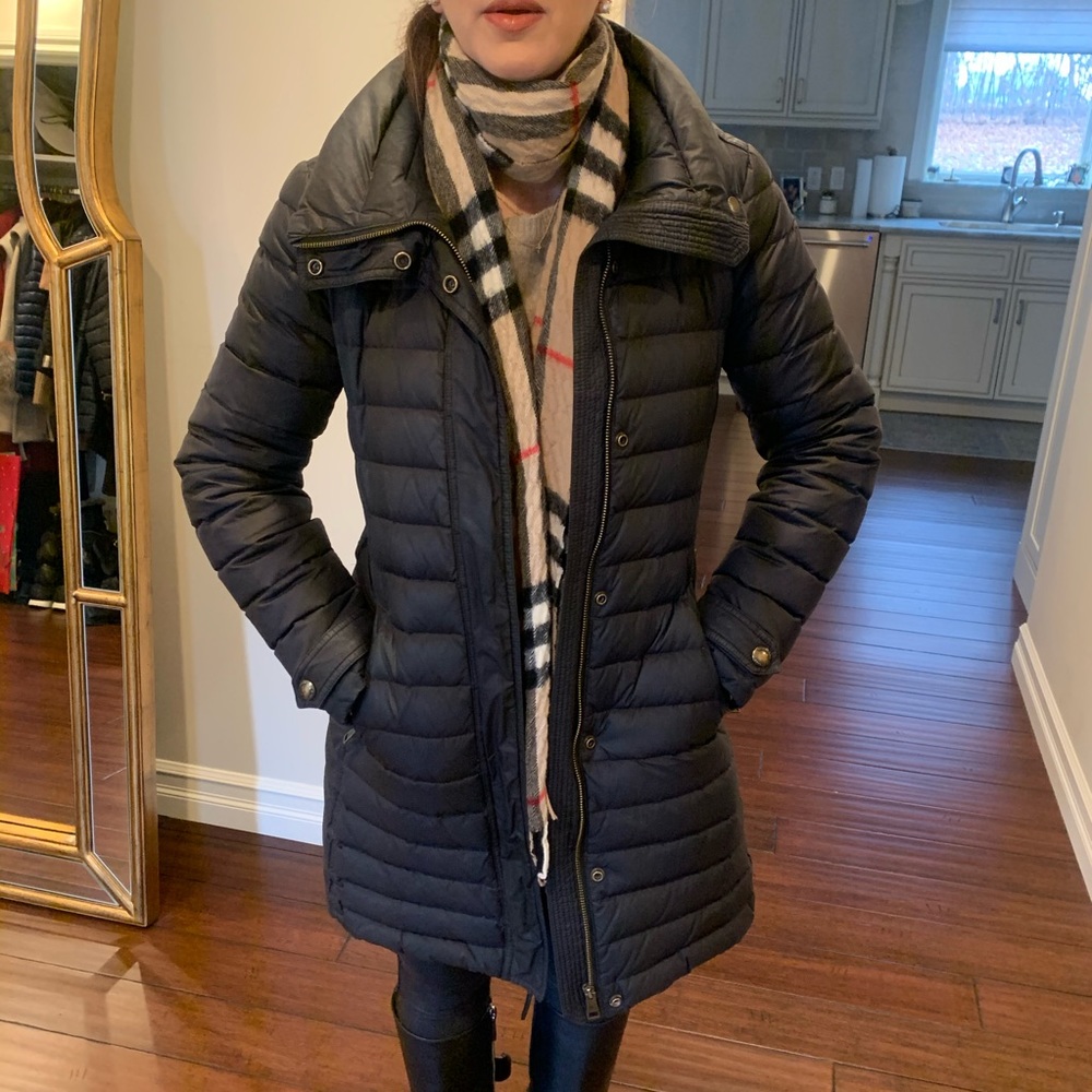 Black BURBERRY Down Puffer Coat - Picture 8 of 8